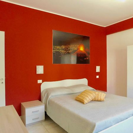 Vanilla Apartments Giardini Naxos Eksteriør billede