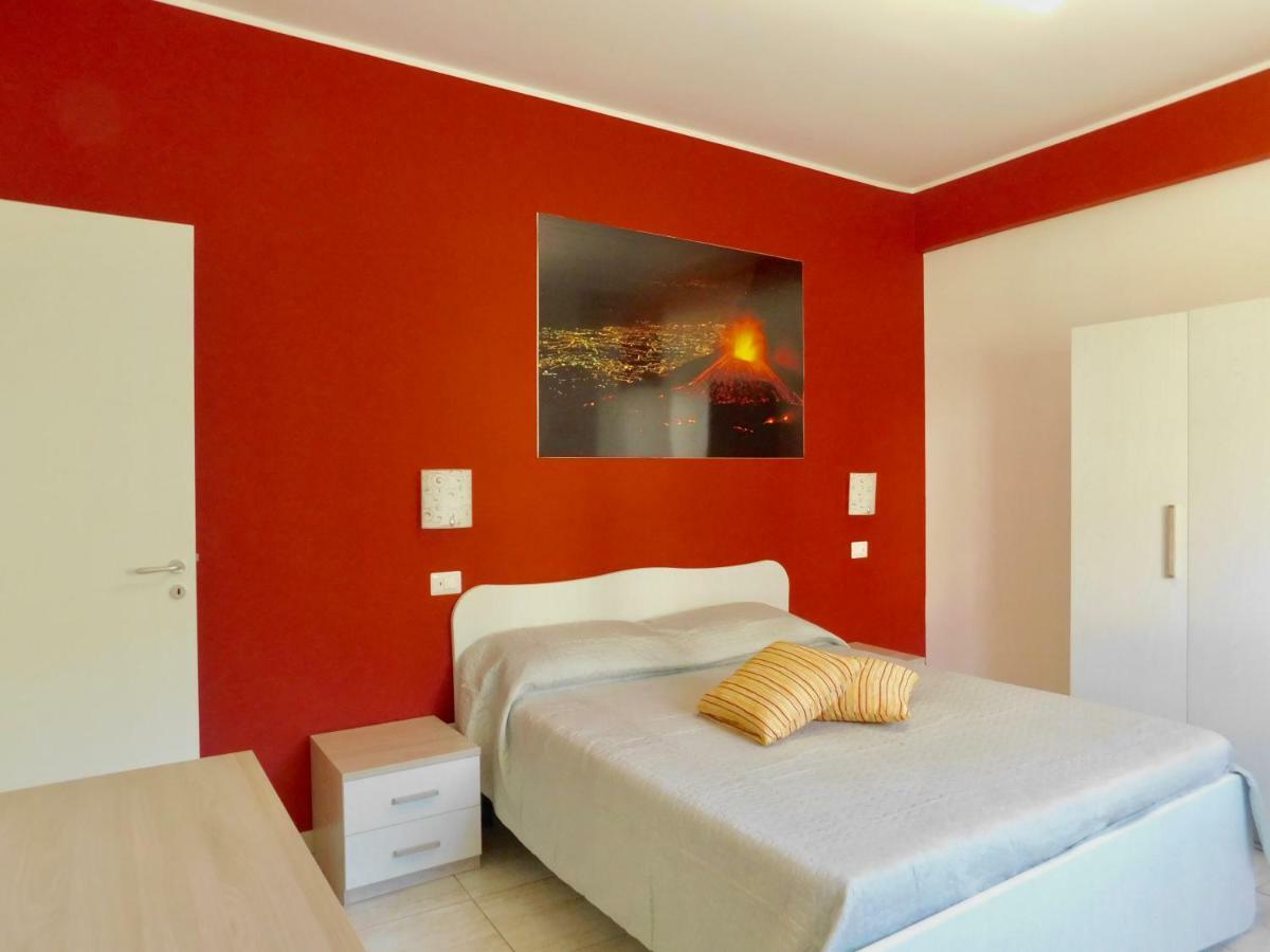 Vanilla Apartments Giardini Naxos Eksteriør billede